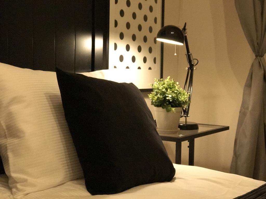 Czarna Kawka Apartamenty Краков Экстерьер фото