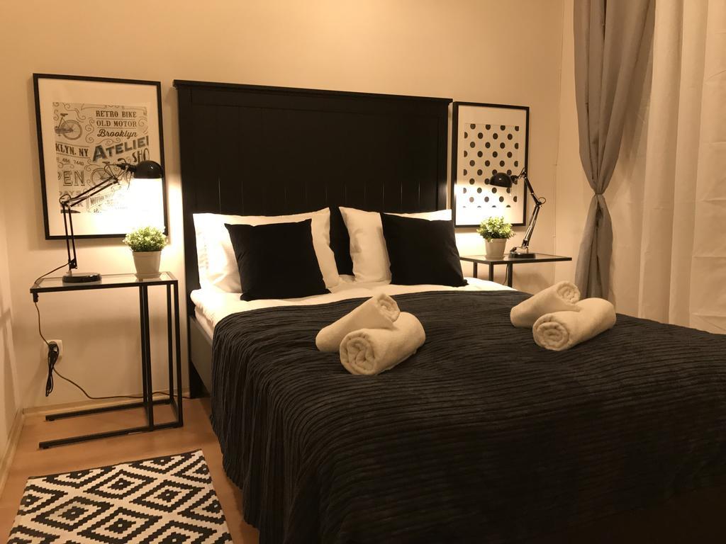 Czarna Kawka Apartamenty Краков Экстерьер фото