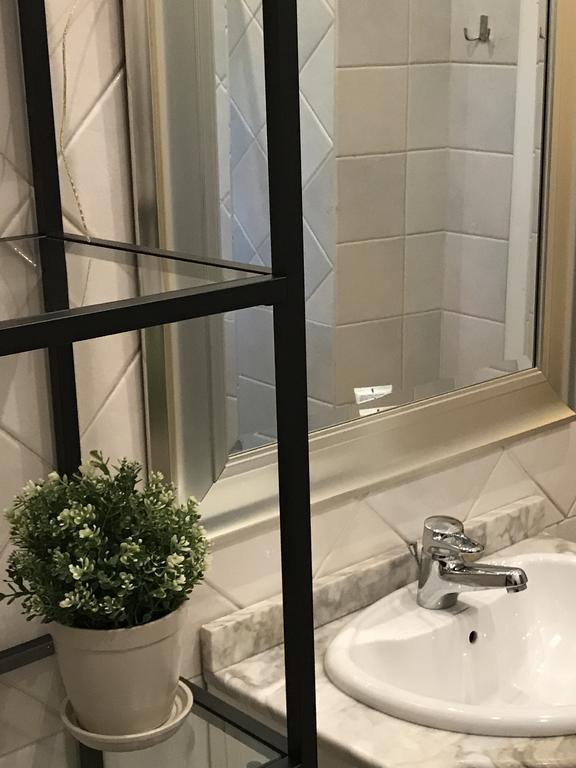 Czarna Kawka Apartamenty Краков Экстерьер фото