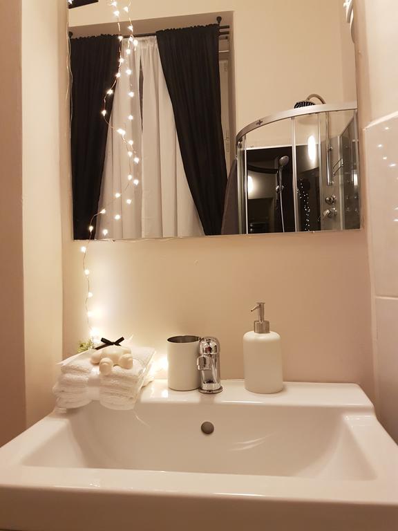 Czarna Kawka Apartamenty Краков Экстерьер фото