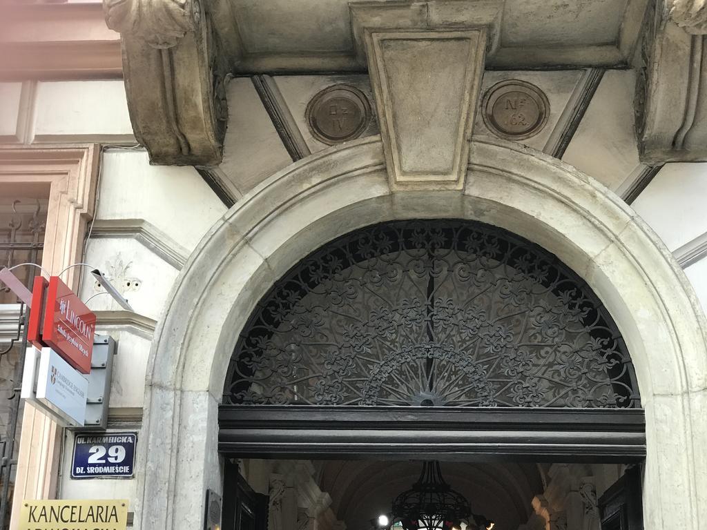 Czarna Kawka Apartamenty Краков Экстерьер фото