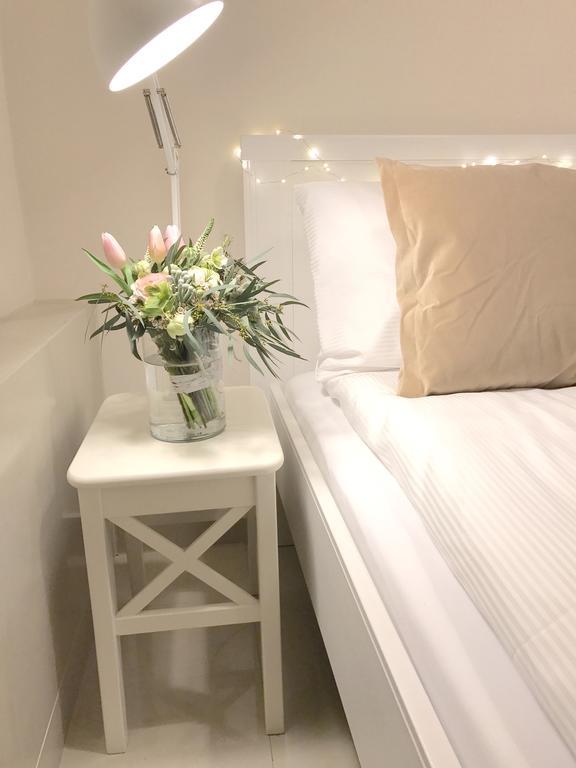 Czarna Kawka Apartamenty Краков Экстерьер фото