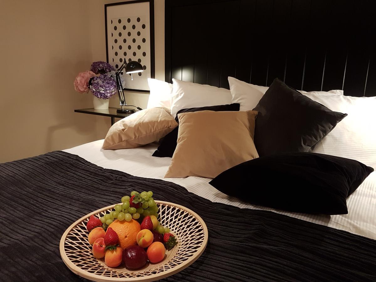 Czarna Kawka Apartamenty Краков Экстерьер фото